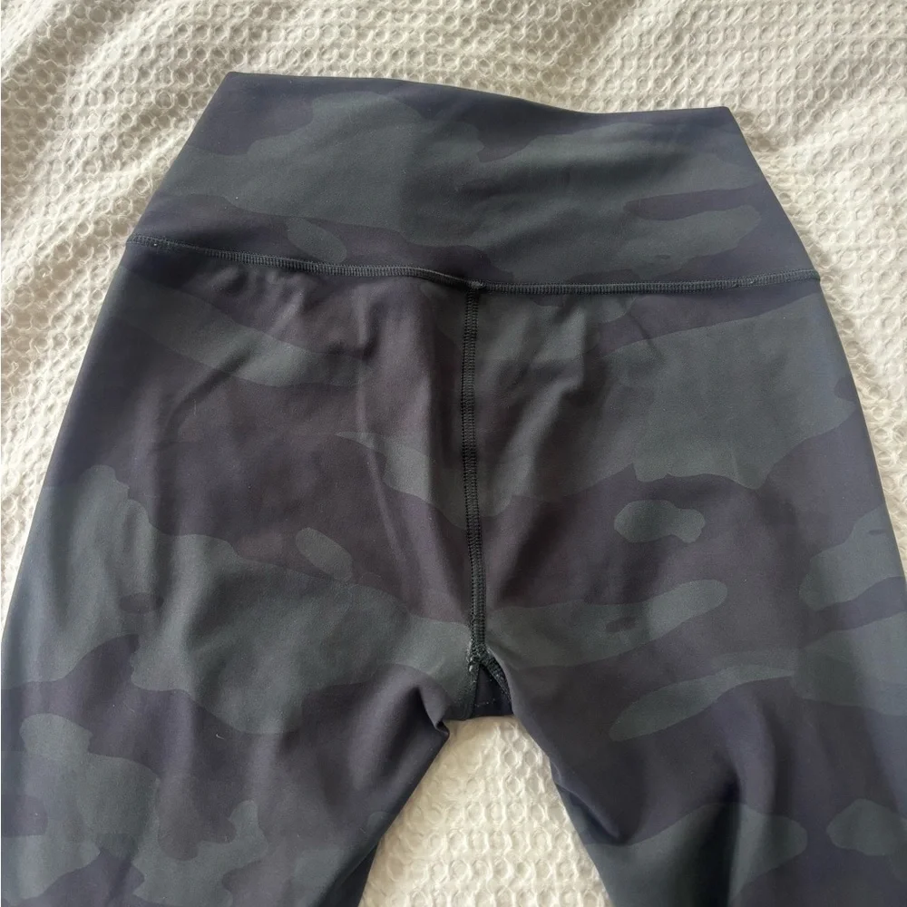 Alo Yoga Camo Leggings and Bra Set